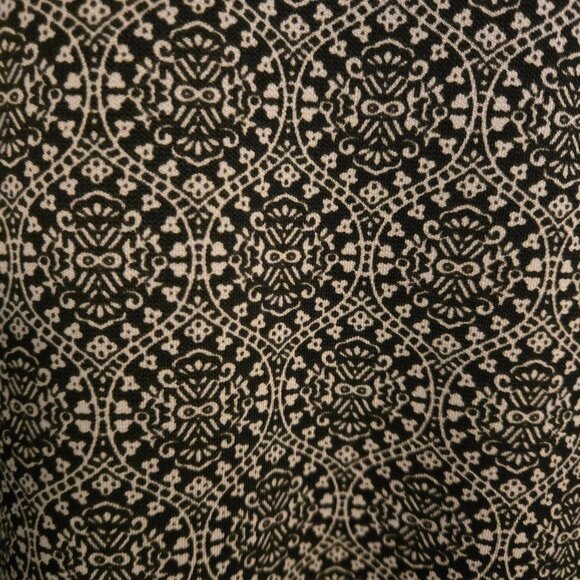 Ann Taylor LOFT Women’s Dress Size 6 Geometric Print Short Sleeve Empire Waist - Picture 5 of 5